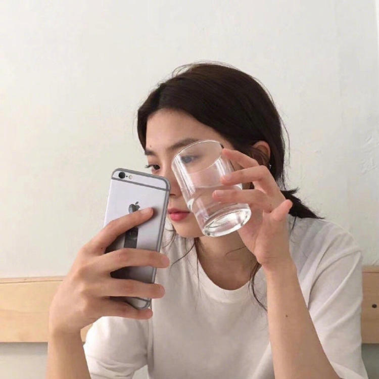 深水元基（饰 未知角色） - 欧美电影中字在线观看 - APP观看